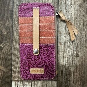 Consuela card organizer